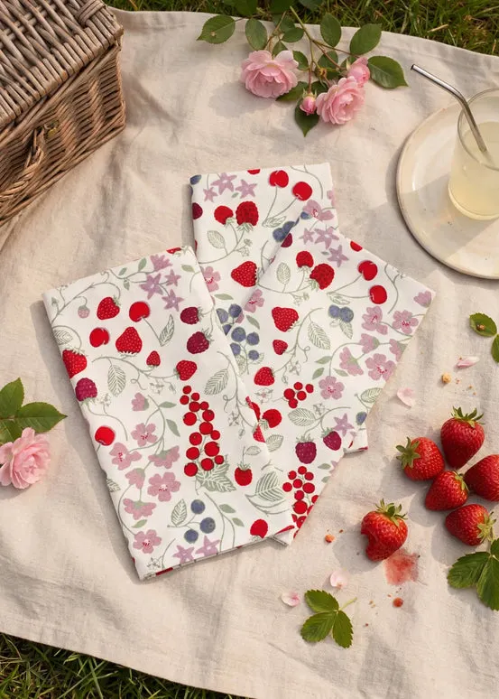 Fabric napkins with strawberry print - 2 pcs