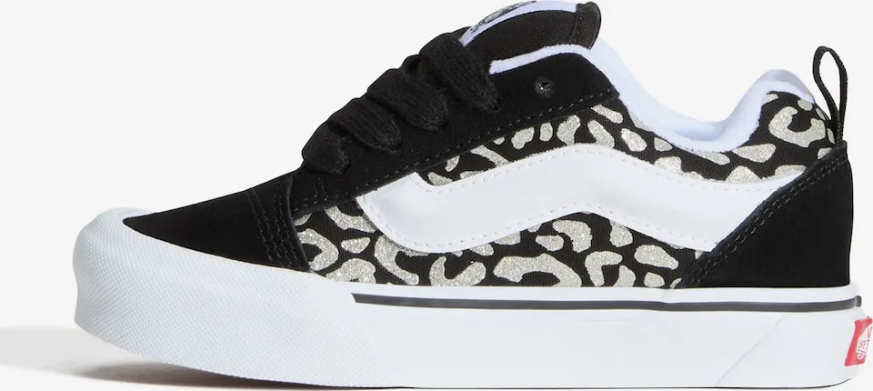 Sneakers 'Knu Skool'