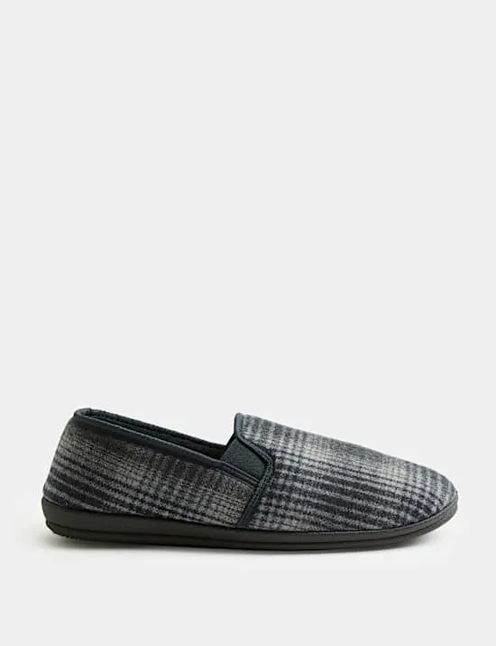 Fleece Lined Slippers with Freshfeet™