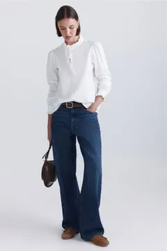 Camisa cuello mao volantes