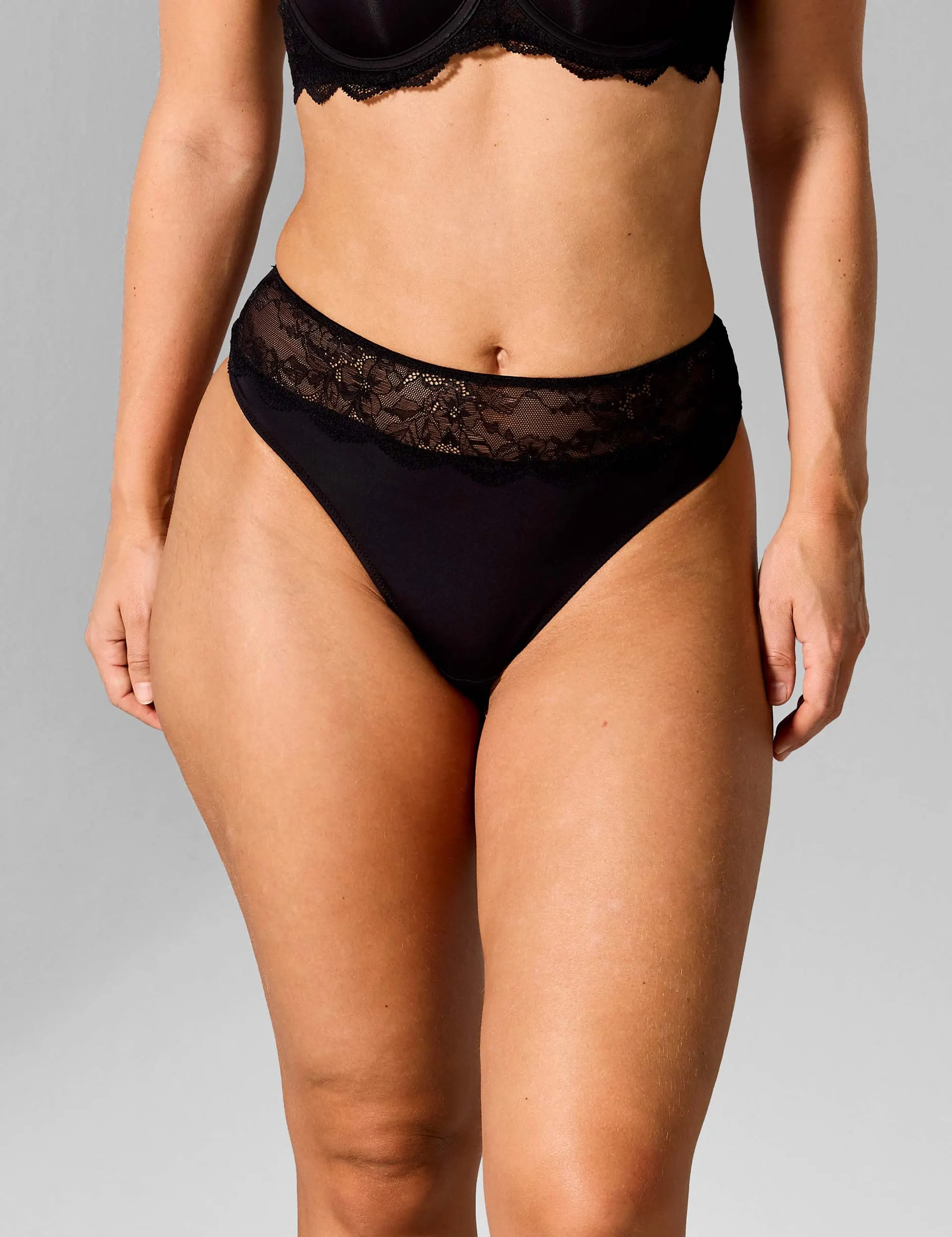 Fabulous hoge taille string zwart