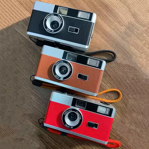 Multiple Use Of Vintage Film Photography Fool Film Camera BHF-02 35MM Film Camera With Flash Iight 135 Non-Disposable Camera