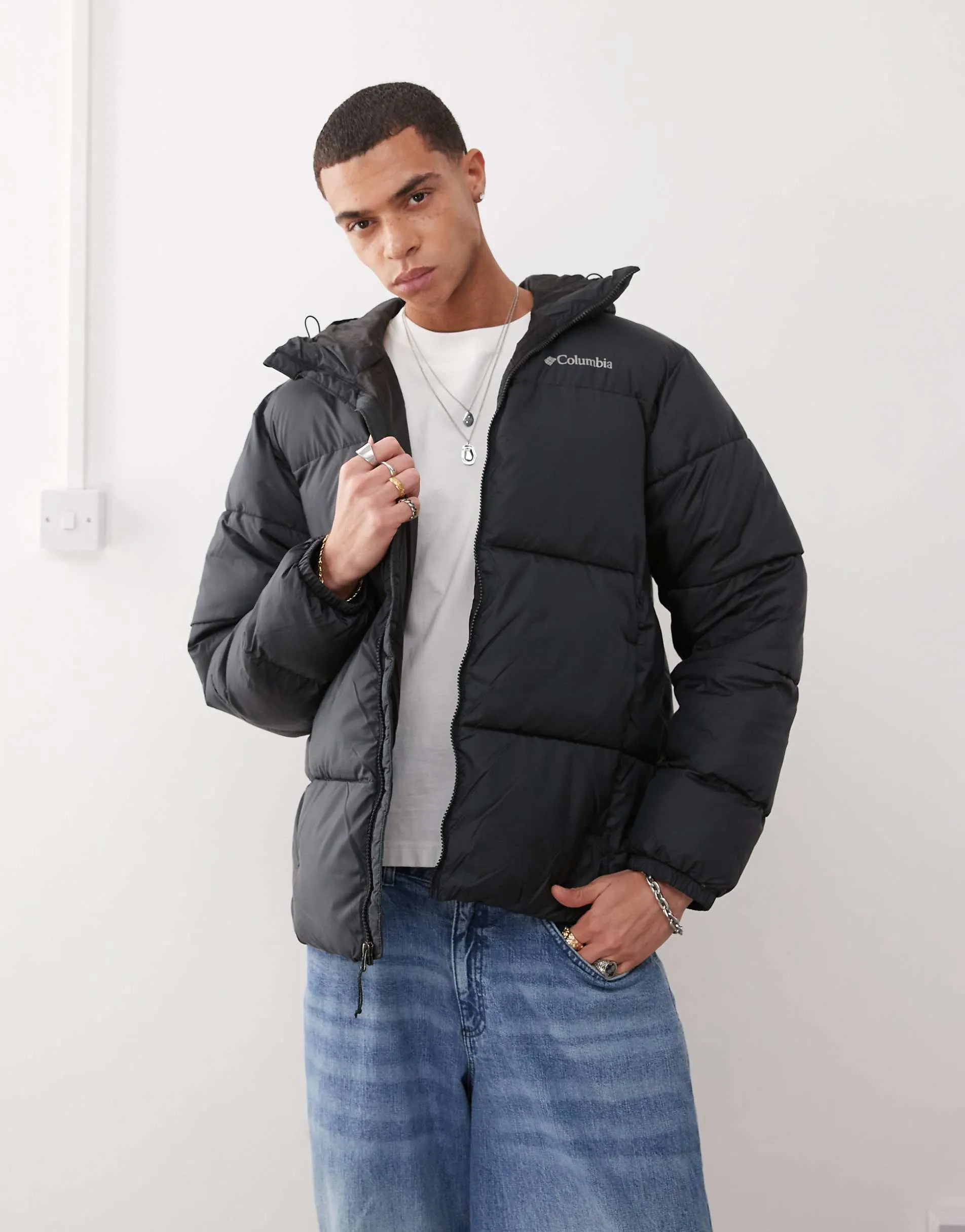 Columbia Puffect II hooded puffer coat in black