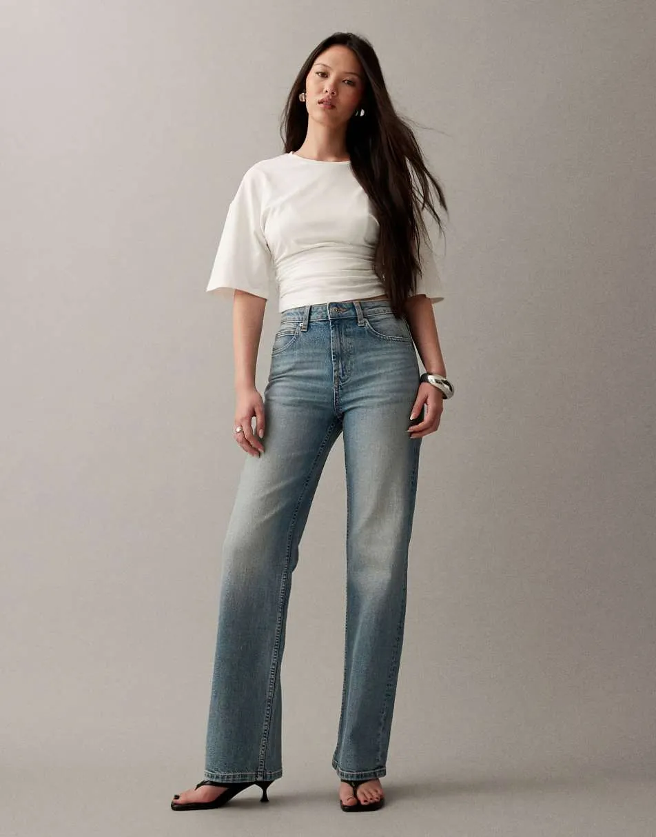 ASOS DESIGN comfort stretch straight leg jeans in vintage wash