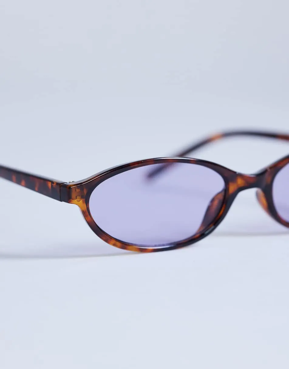 Topshop Lanzarote oval sunglasses in tortoise