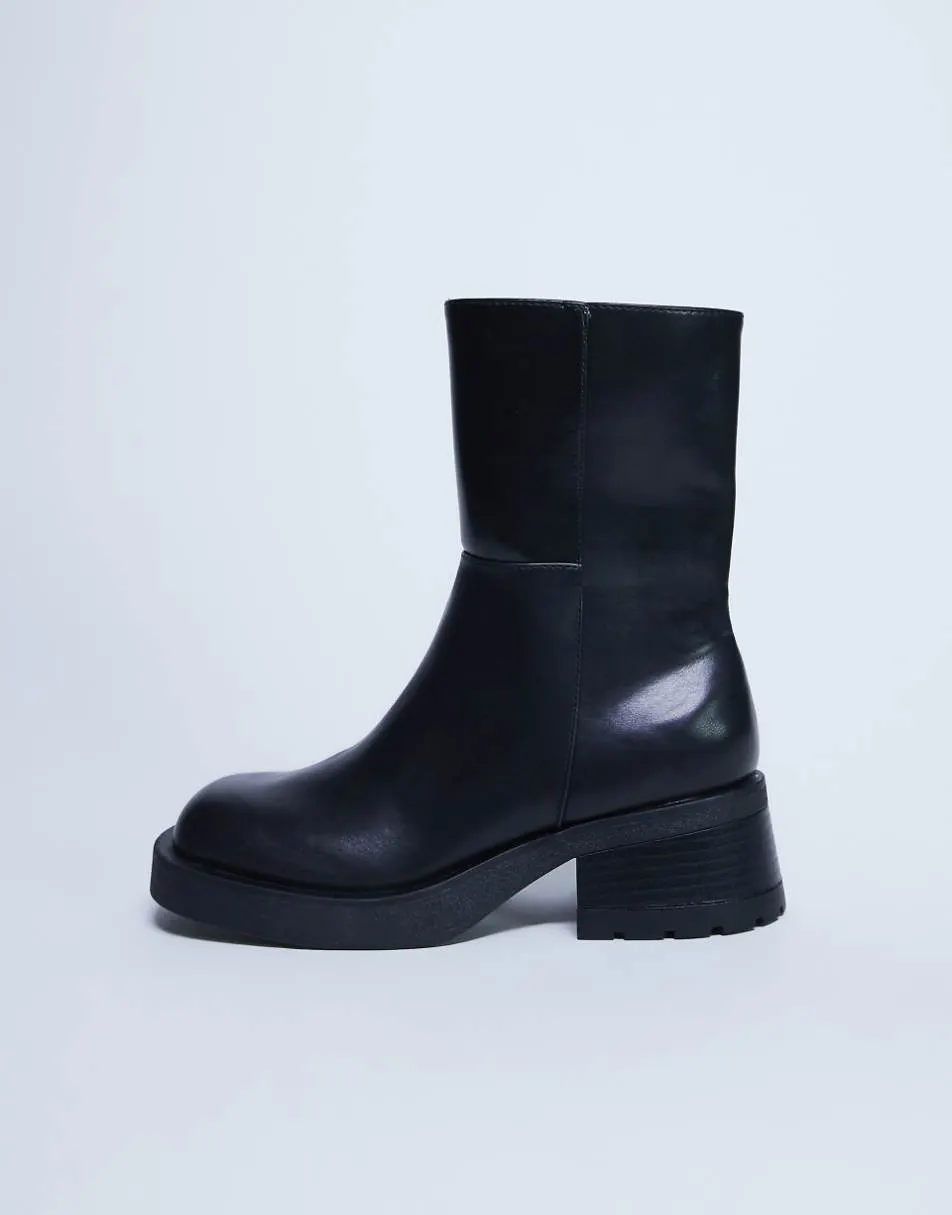 Topshop Nina chunky heeled ankle boot in black