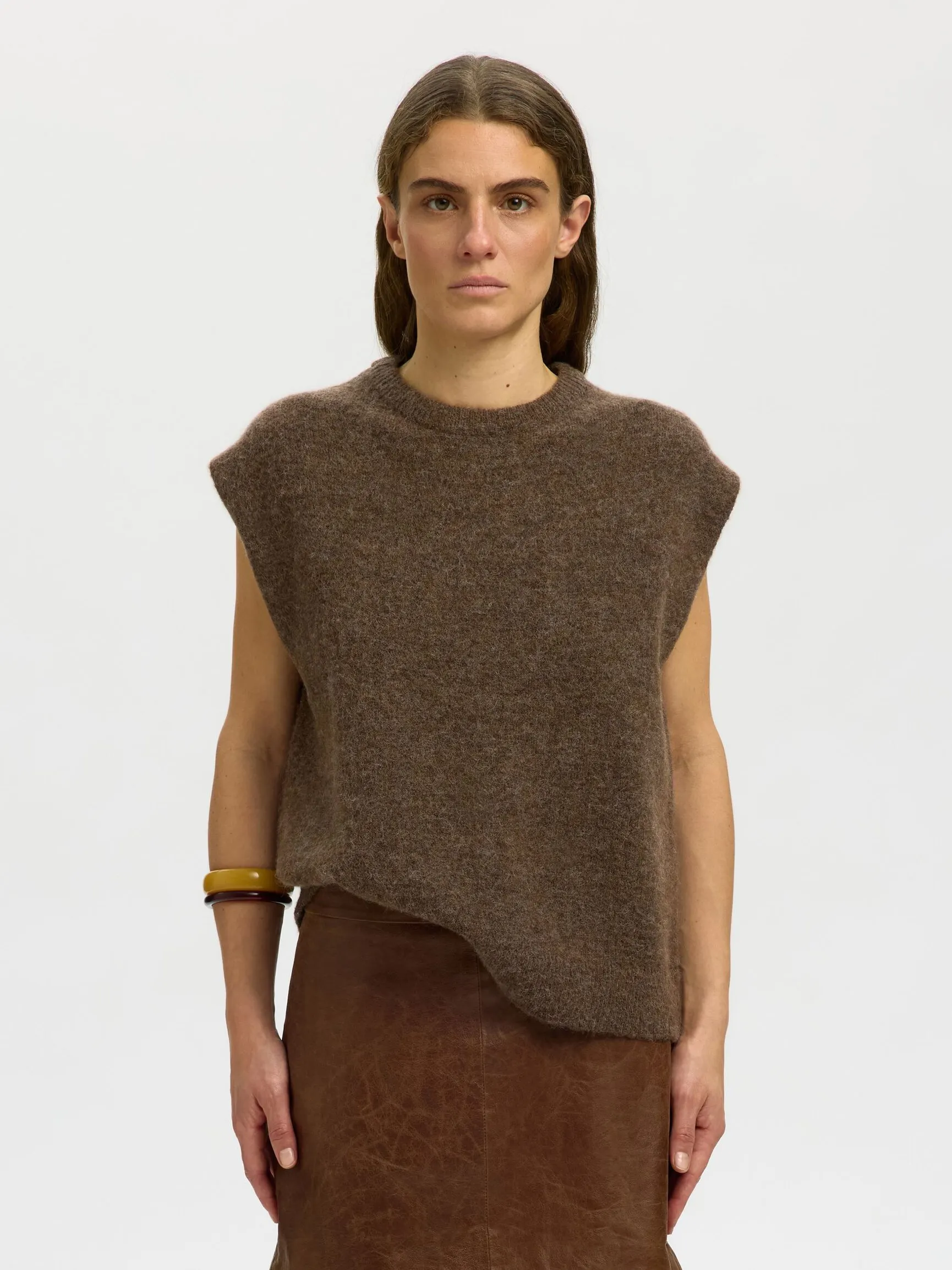 ULLBLANDING STRIKKET VEST