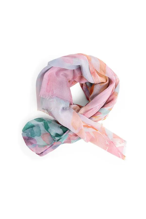 Kleurrijke fijngeweven sjaal