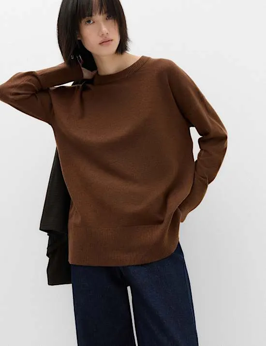 Lang geschnittener Pullover in Übergröße aus Luftgarn