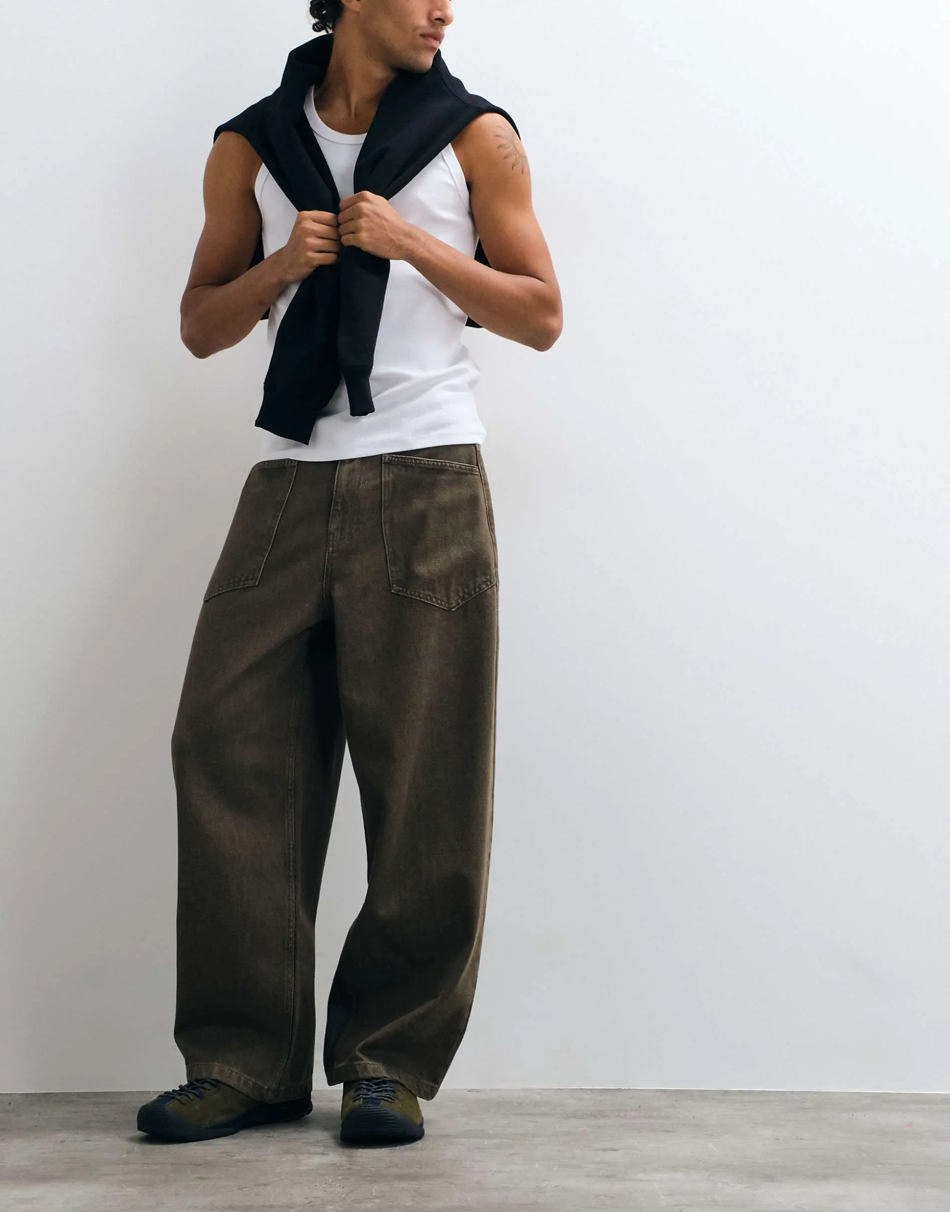 ASOS DESIGN extreme baggy jeans in khaki with fatigue pockets