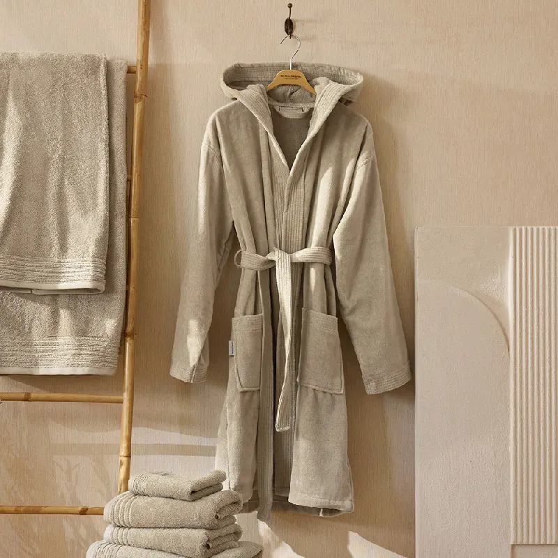 Albornoz Terciopelo - Basic LM Beige