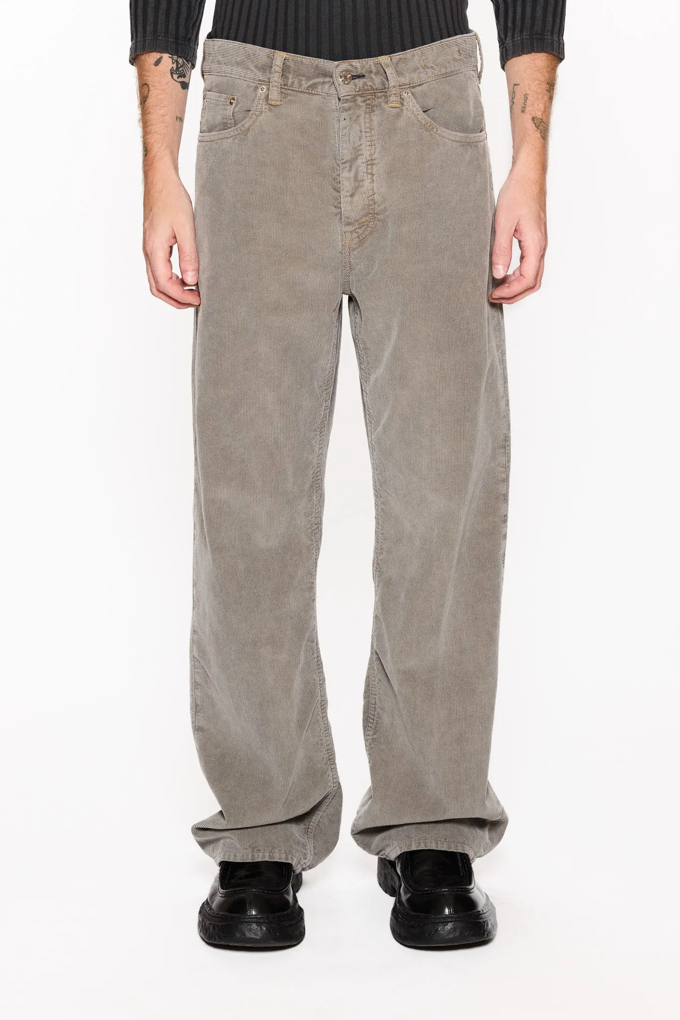 Loose-Fit Jeans