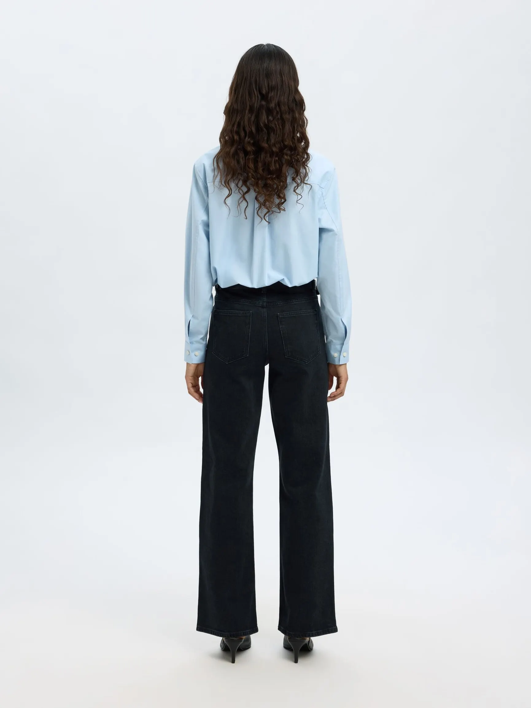 HIGH WAISTED JEANS MED VIDE BEN