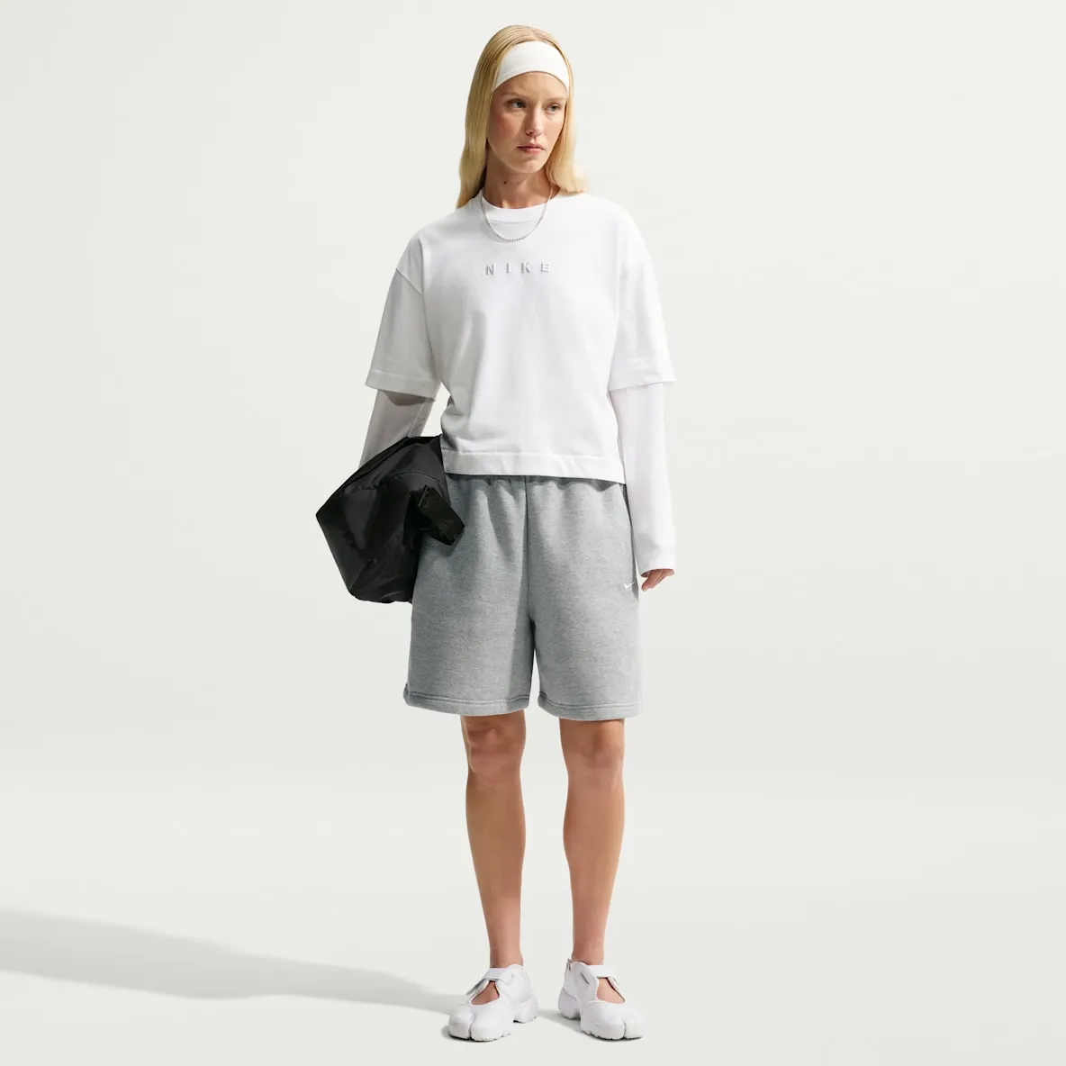Mellomtykk Nike Studio Fleece