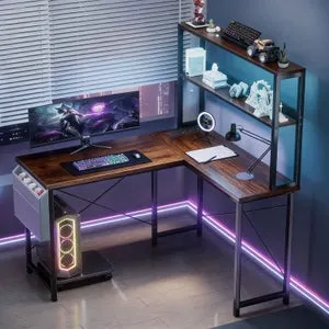 Escritorio gaming en L de 148 cm con LED,escritorio multifuncional para juegos,3 tomas AC + 2 puertos USB,reversible, con estantes de almacenamiento