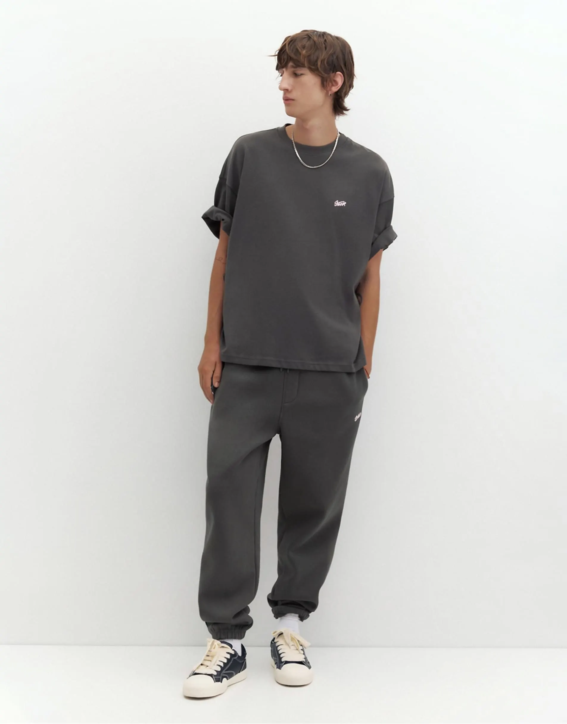 Pull&Bear Stwd joggers in grey
