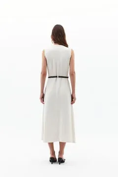 Vestido largo camisero con cinturón trenzado