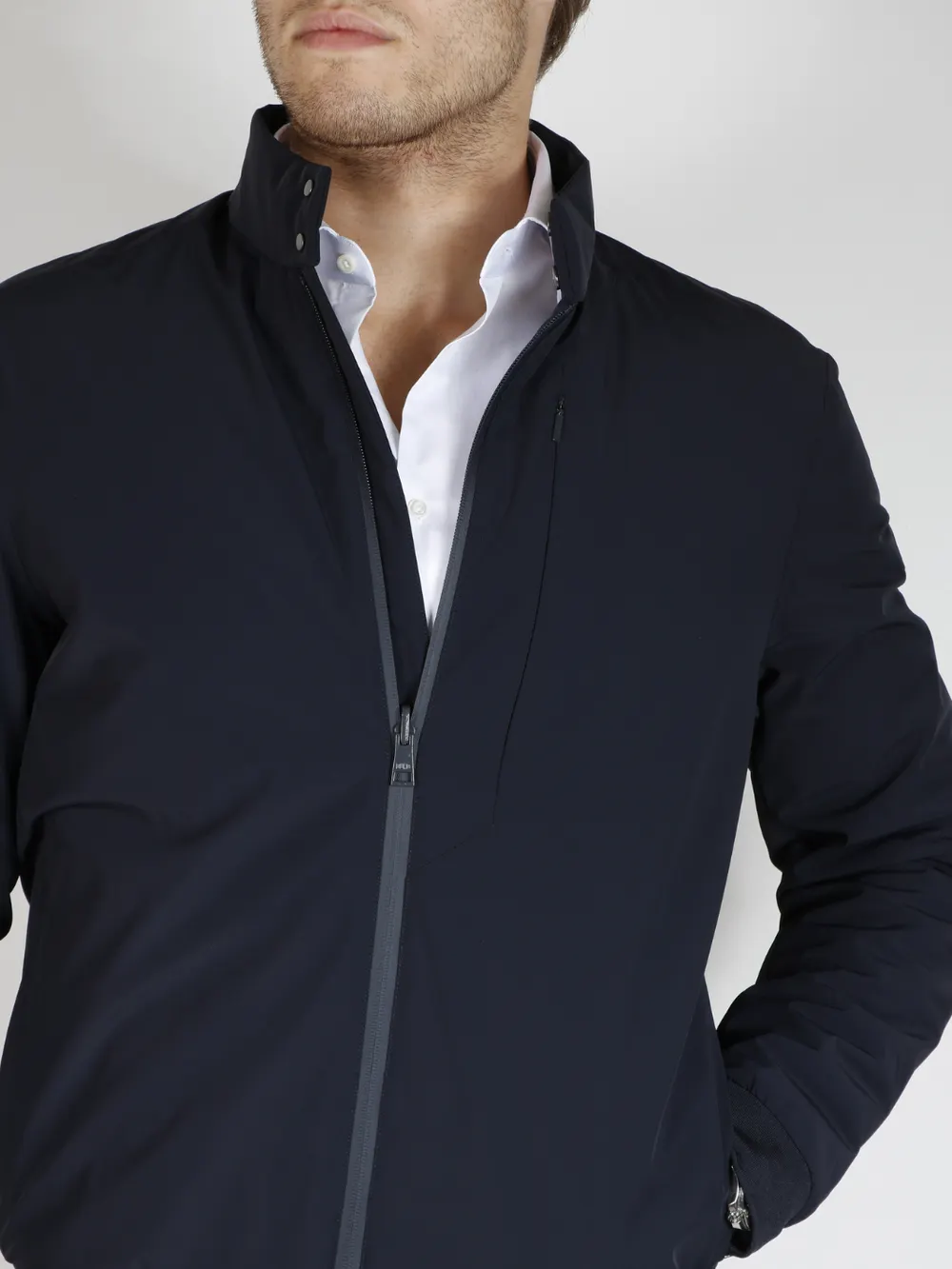 RIVER JACKET