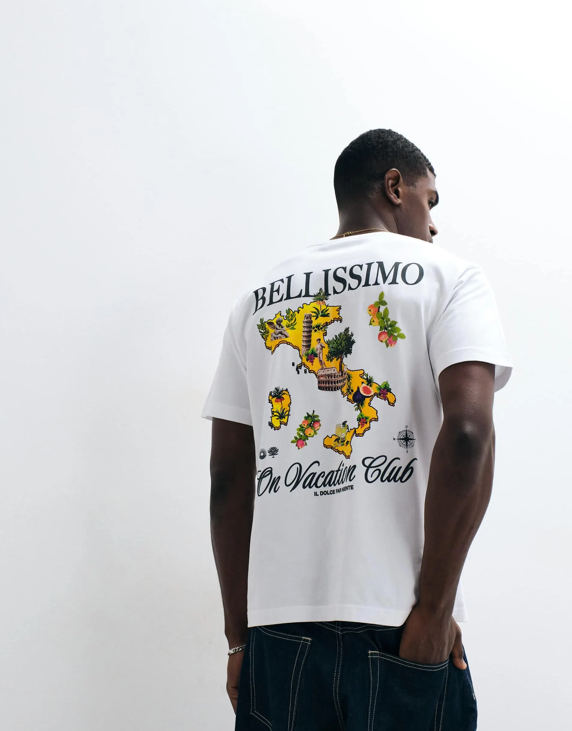 On Vacation Club Italy postcard back print t-shirt in white