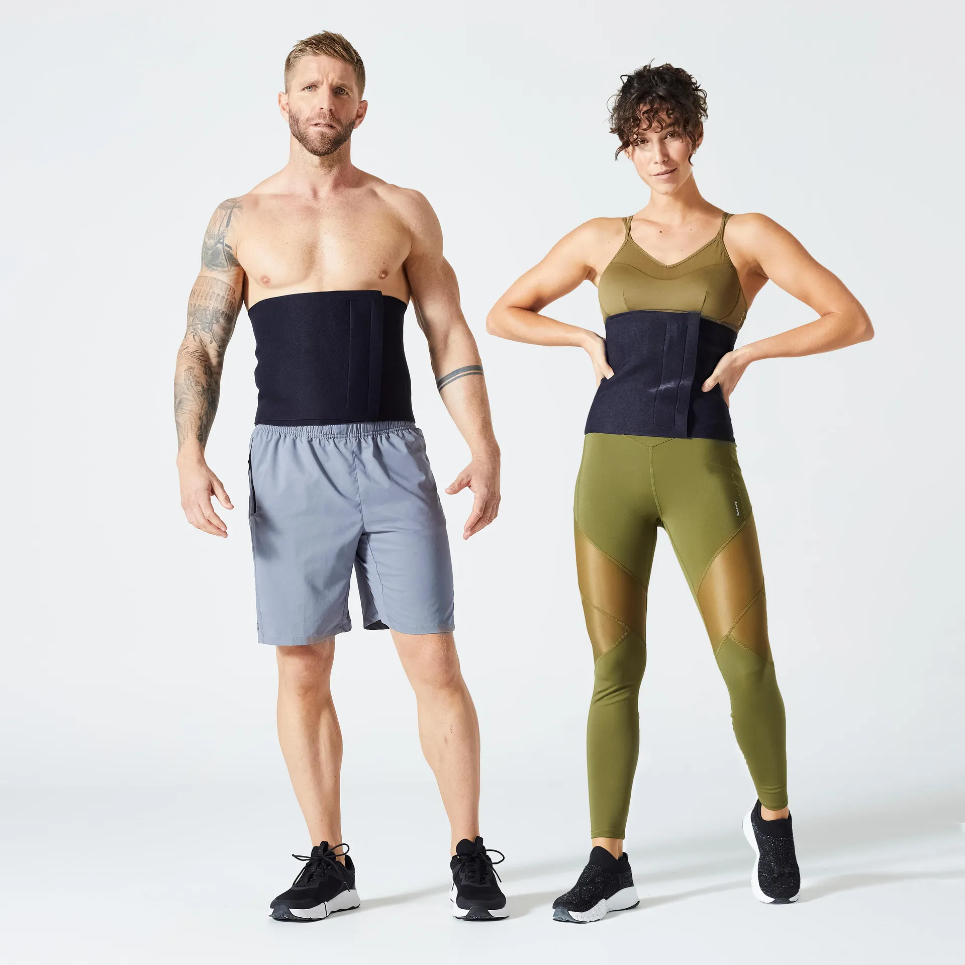 DOMYOS Poticí pás na fitness černý