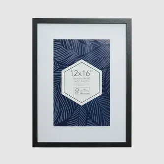 UR1 Promenade Photo Frame Black 12x16