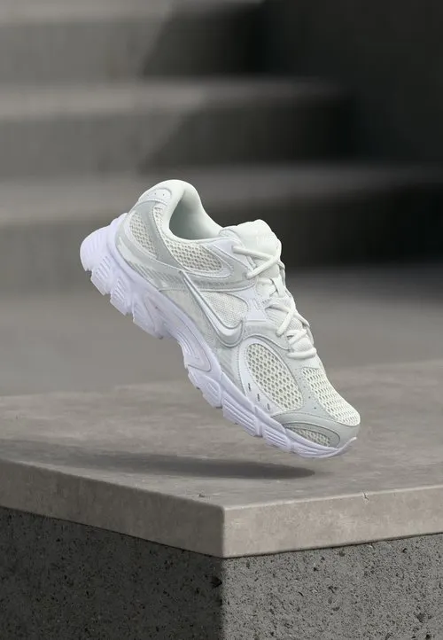 V5 RNR - Joggesko - white/black/metallilc silver-coloured