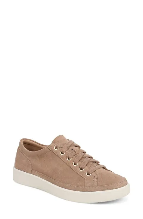 Winny Low Top Sneaker