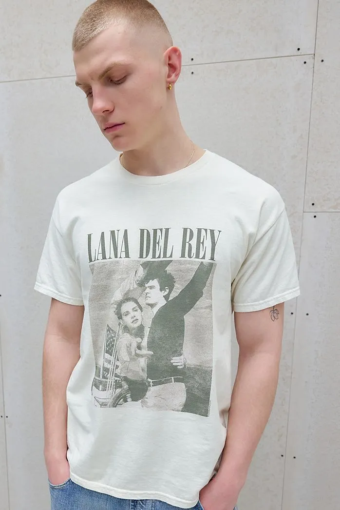T-Shirt UO Ecru Lana Del Rey