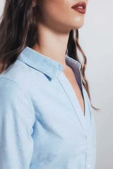 Camisa Oxford cuello abierto