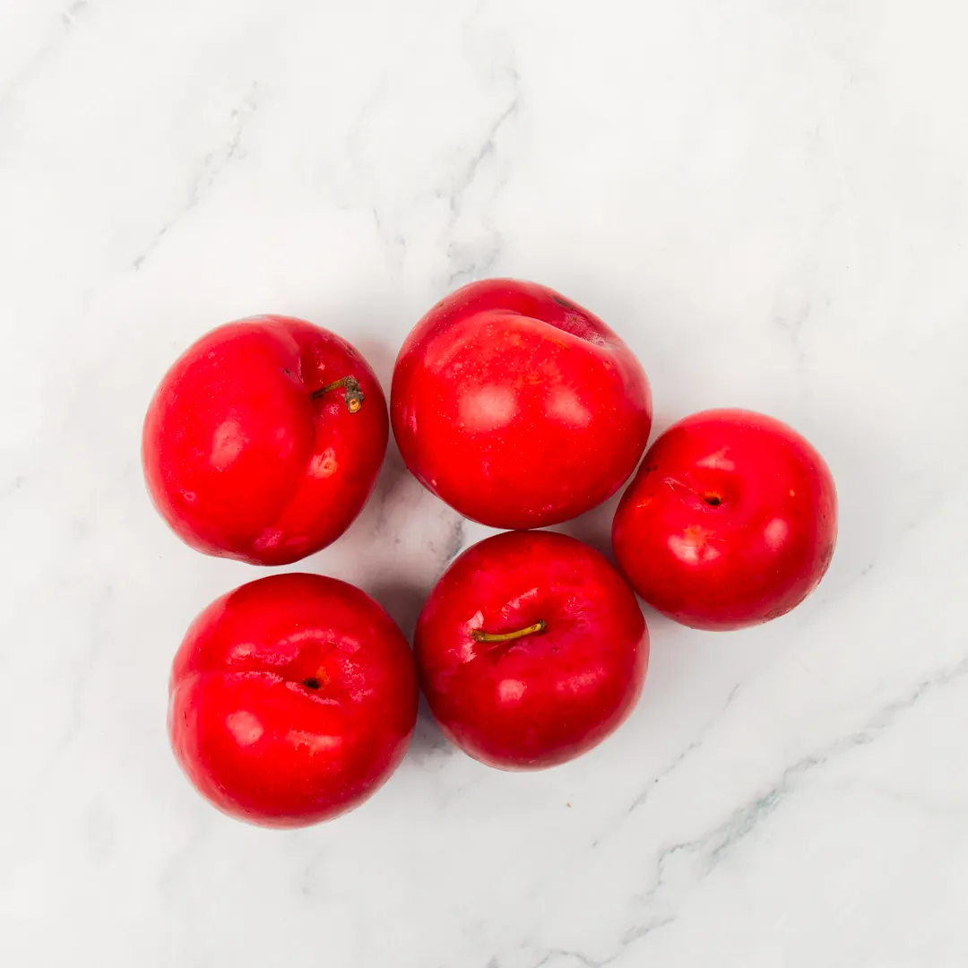 red plums yellow flesh