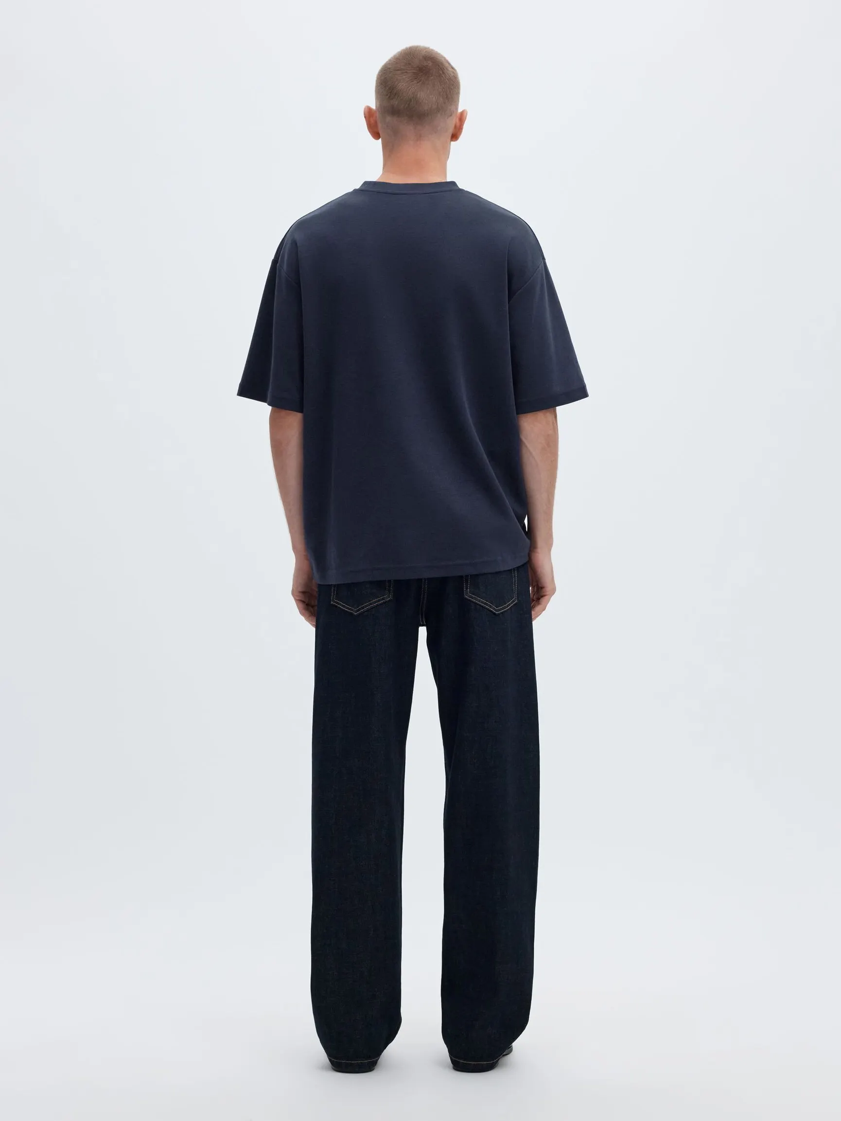 LOOSE FIT T-SKJORTE