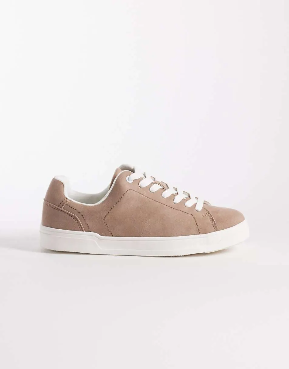ASOS DESIGN Delta lace up trainer in sand suedette