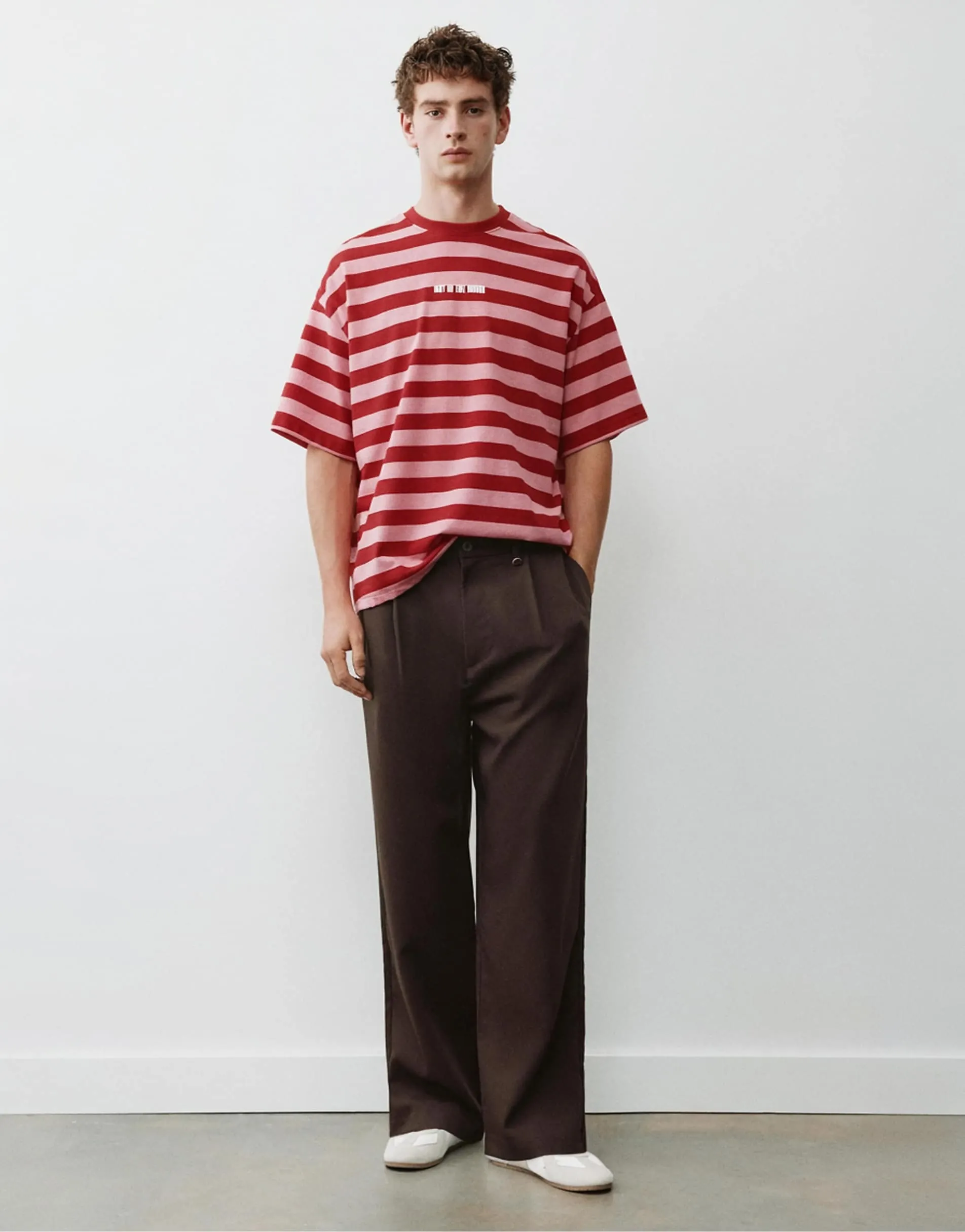 Pull&Bear Tailored darted trousers in brown