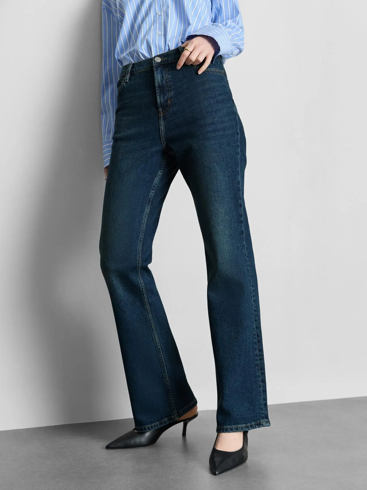 Jean bootcut en denim de coton The Edit