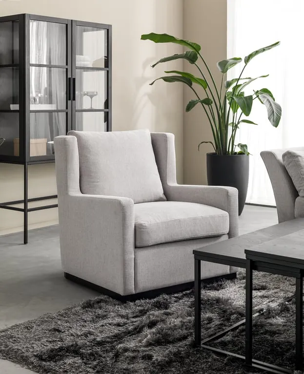 Charlotte stol m/treramme og sving stoff Atlas