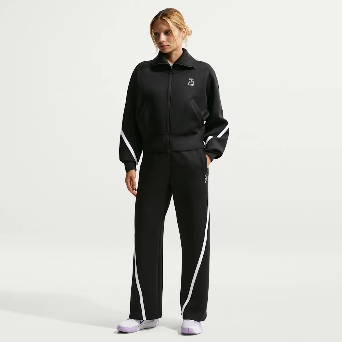 Dri-FIT tennisbukse med mellomhøyt liv til dame