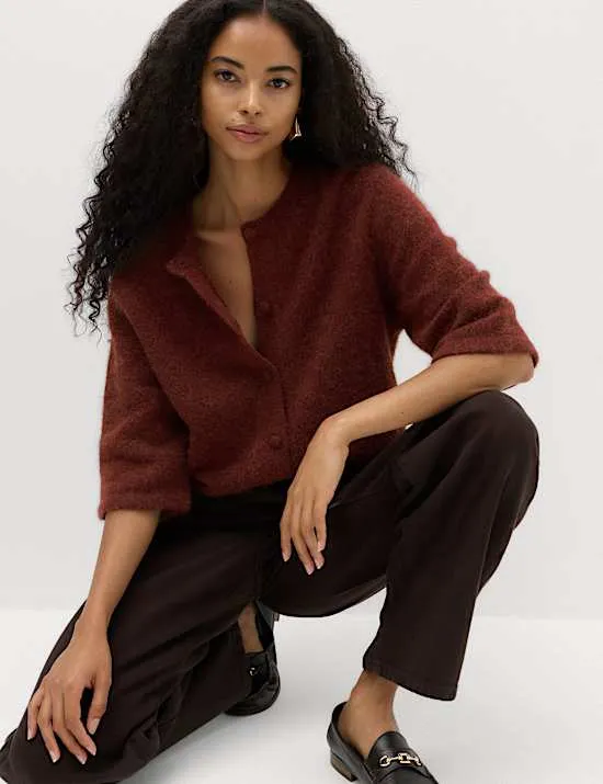 Strickjacke aus einer Woll-Alpaka-Mischgewebe in lockerer Passform