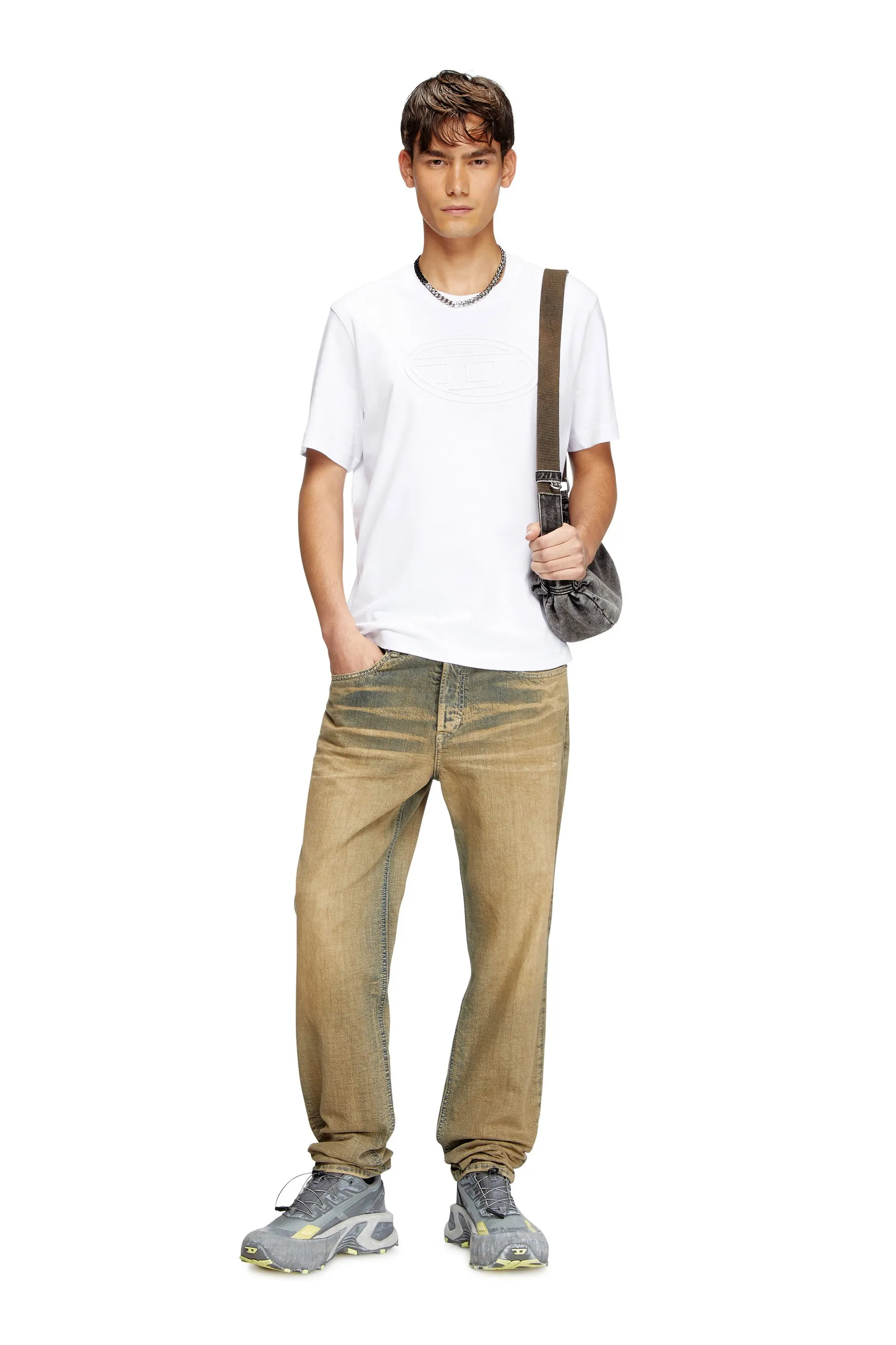 T-shirt with embossed Oval D