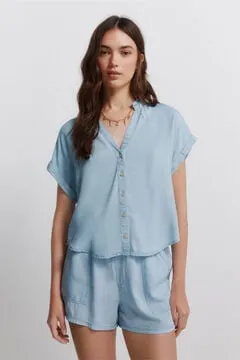 Blusa denim cuello mao