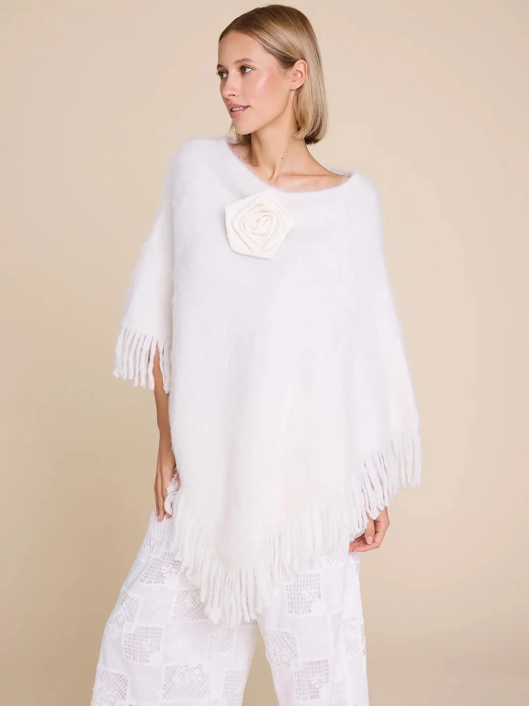 PONCHO
