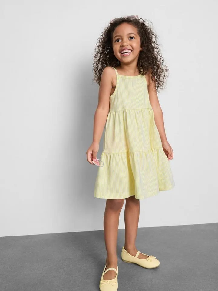 18 mois–9 ans | Robe à bretelles et superpositions