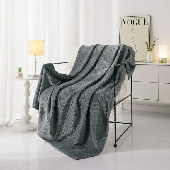 Mainstays Cozy Textured Plush Throw Blanket, Grey, 50"x60" All Ages