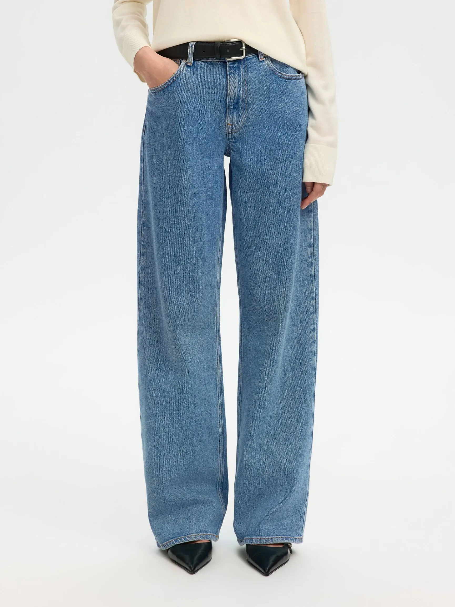 HIGH WAISTED JEANS MED VID PASSFORM