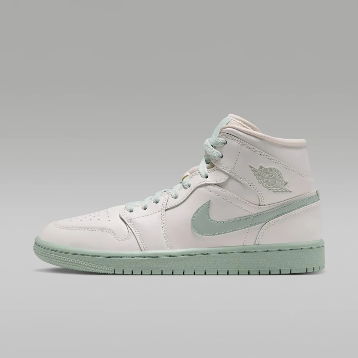 Air Jordan 1 Mid