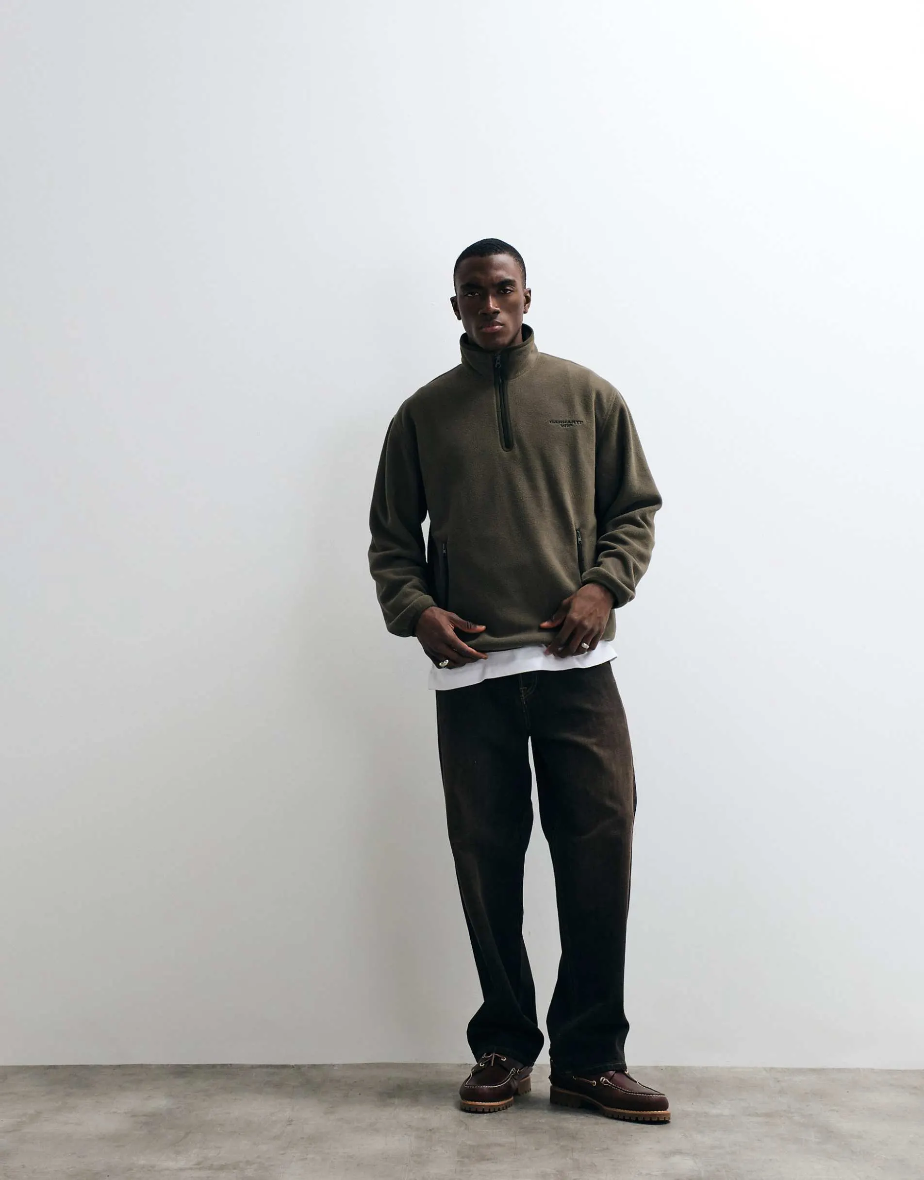 Carhartt WIP Edmore half zip fleece sweatshirt in khaki