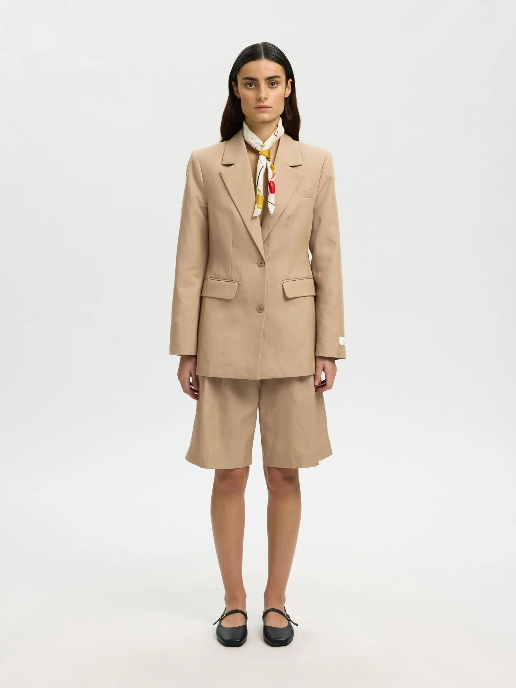 RELAXED FIT ENKELTSPENT BLAZER