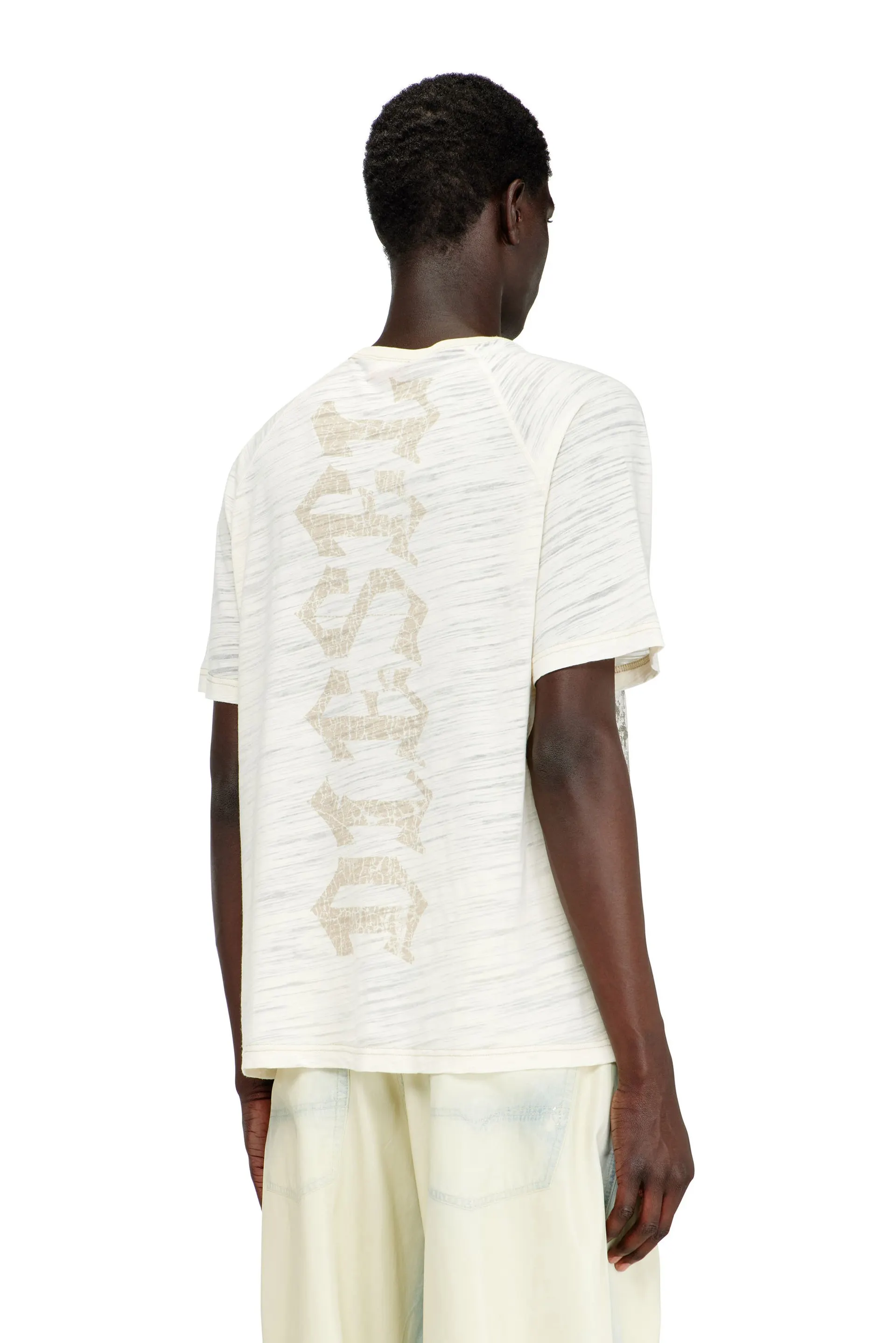 T-shirt with graphic print