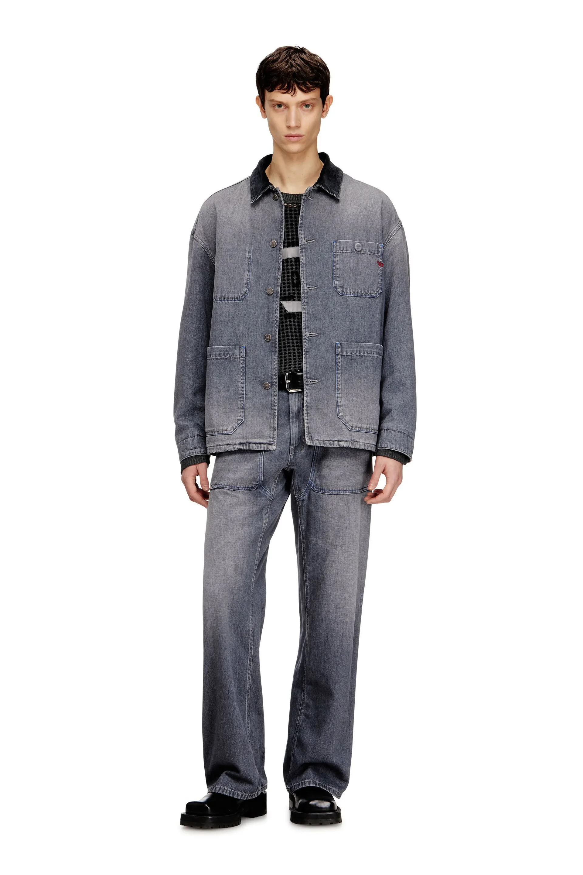 Utility-style denim jacket with contrasting collar