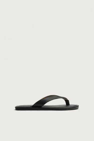 LEATHER STRAP SANDALS