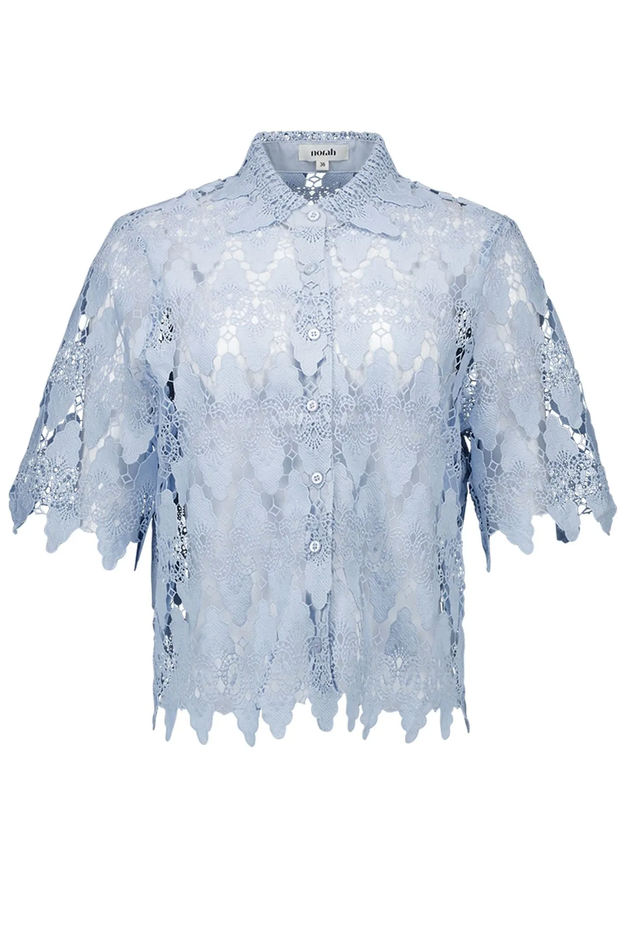Lichtblauwe kanten blouse